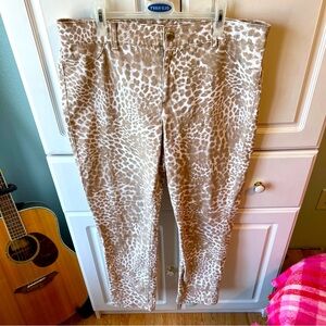 Calvin Klein Tan & White Cheetah Print 🐆 Pants